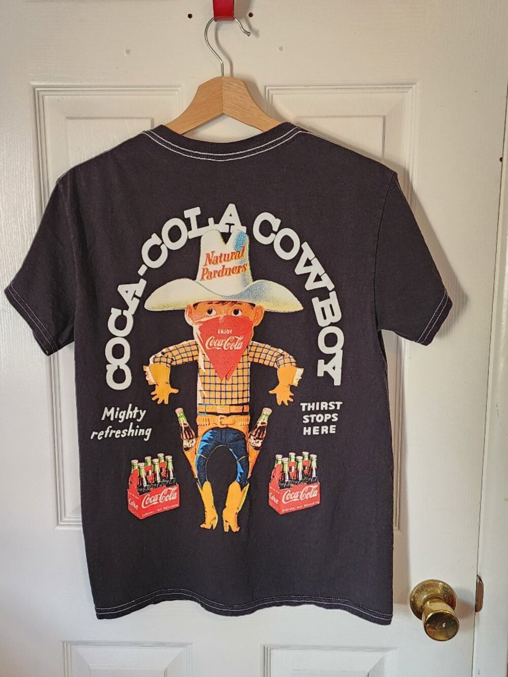 Coca-Cola Black Vintage-Style Black T-shirt - For Men or Women - Size Small